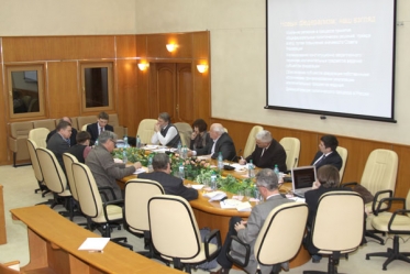 Во время обсуждения