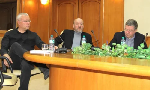 Слева направо: А.Е.Лебедев, В.И.Мироненко, Р.С.Гринберг
