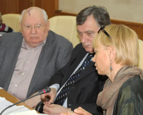 М.С.Горбачев, М.И.Кузнецов, Л.О.Телень