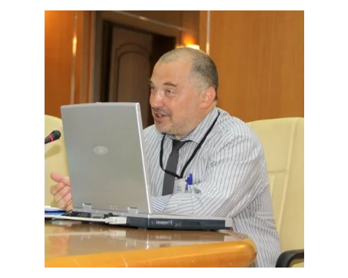 Николай Петров, Московский Центр Карнеги