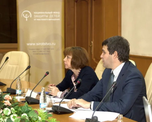 О.М.Здравомыслова и А.М.Спивак