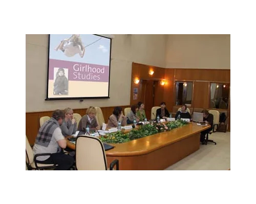 На заседании круглого стола