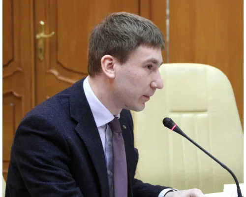 С.Станских