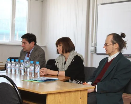 Слева направо: Э.Паин, О.Здравомыслова, В.Малахов