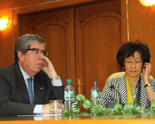 	 Фабио Коллетти Барбоза, председатель Федерации банков Бразилии, Юань Минь