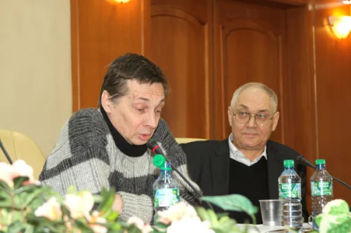 Игорь Долуцкий, Лев Гудков