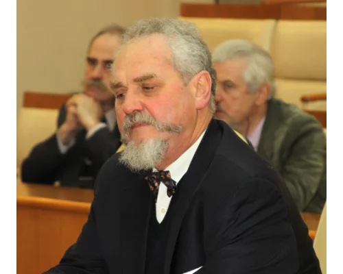Андрей Зубов