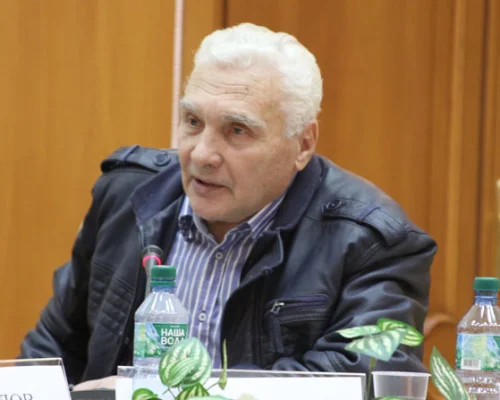 Борис Славин