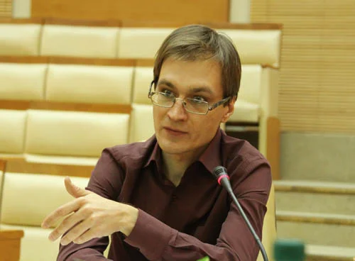 Денис Волков