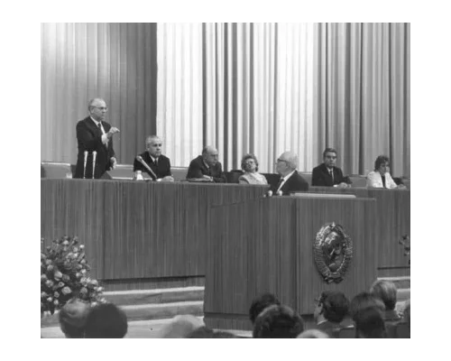25 лет назад 14 декабря 1989 ушел из жизни А.Д.Сахаров