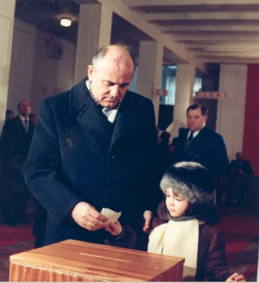 Генеральный секретарь ЦК КПСС М.С.Горбачев. Март 1985