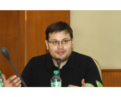 Дмитрий Казьмин
