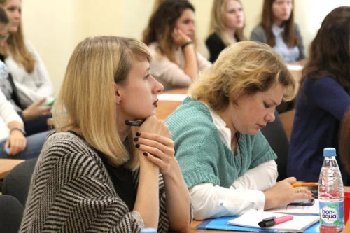 Слева направо: Евгения Гольман, Ольга Симонова