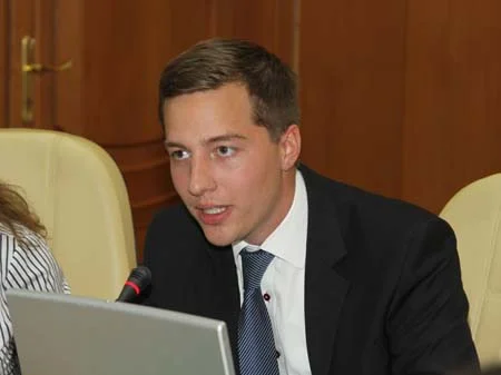 Лукас Нойхауз