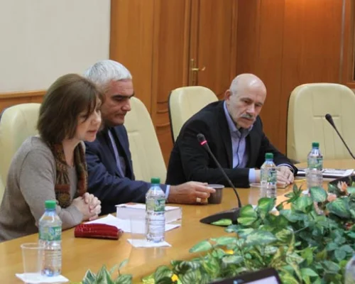 Слева направо: Ольга Здравомыслова, Андрей Рябов, Павел Палажченко