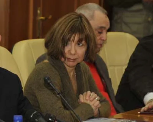 О.М.Здравомыслова