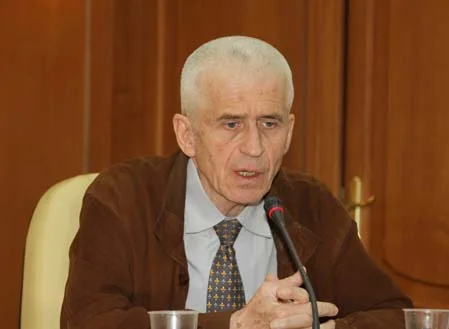 Виктор Кувалдин