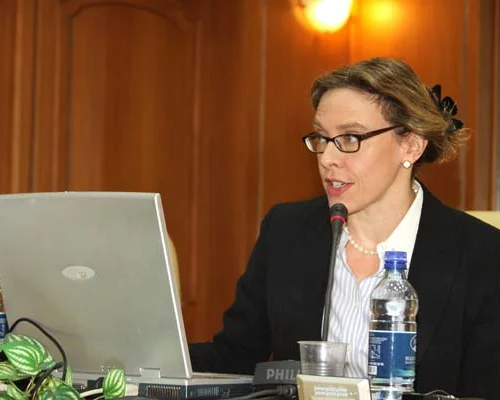 Саротте Мэри