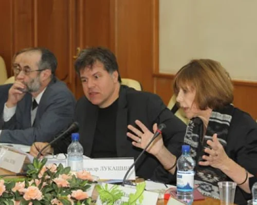 Л. Кацва, И. Лозо и О. Здравомыслова