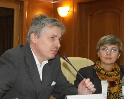 Дискуссия. В. Коган-Ясный и О. Малинова