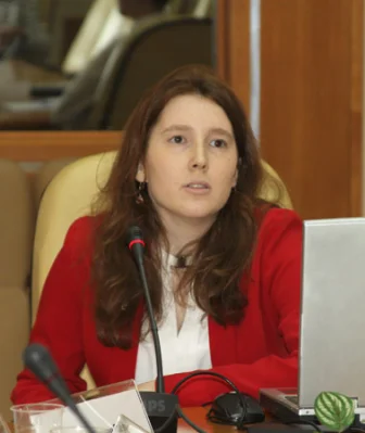 Елена Зверева