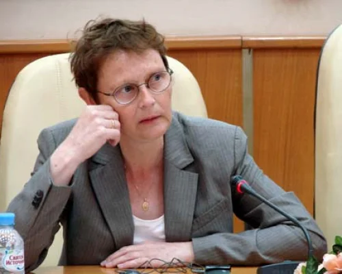 Клаудиа Кроуфорд