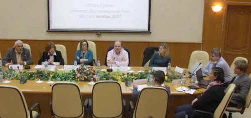 Во время дискуссии