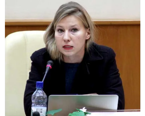 Ольга Бронникова, Институт Гренобля, Франция