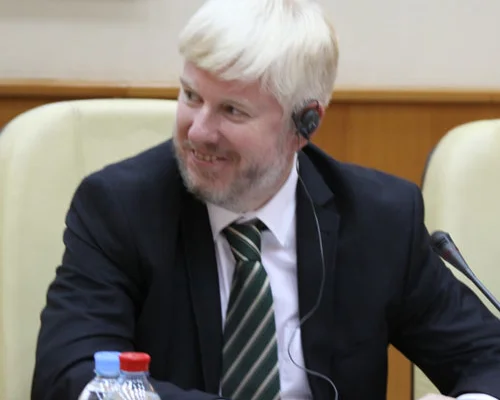 	 Василий Жарков, Московская высшая школа социальных и экономических наук, Россия