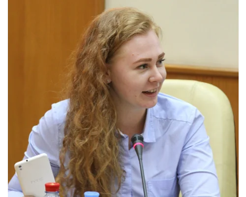 Анастасия Комшакова