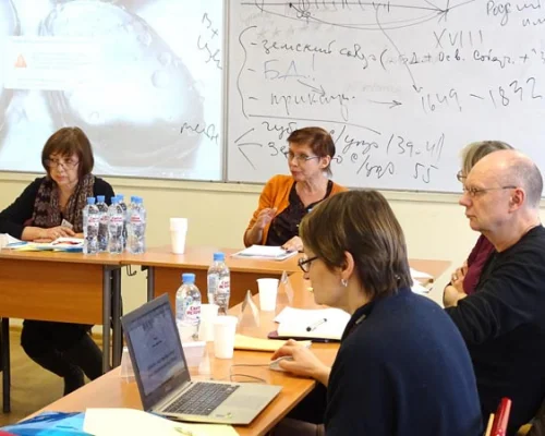 Слева направо: Ольга Здравомыслова, Юлия Градскова