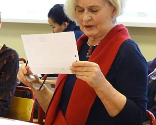 Хелен Карлбек