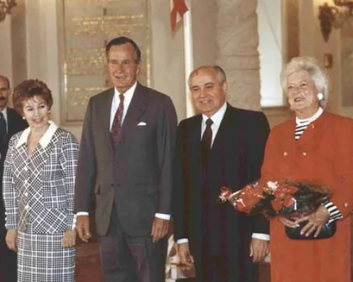 Р.М. Горбачева, Джордж Буш, М.С. Горбачев и Барбара Буш. Москва. Июль 1991