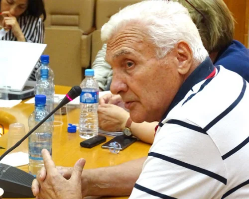 Борис Славин