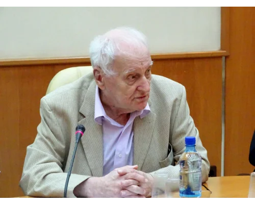 Вадим Межуев