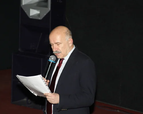 Павел Палажченко зачитывает обращение М.С.Горбачева