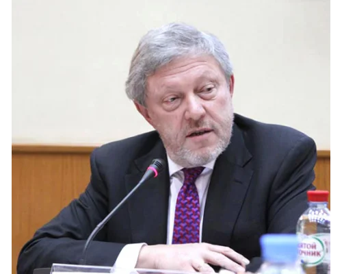 	 Григорий Явлинский, лидер партии 