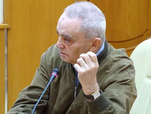 Карен Карагезьян