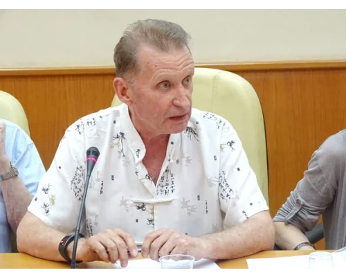 Михаил Ильин