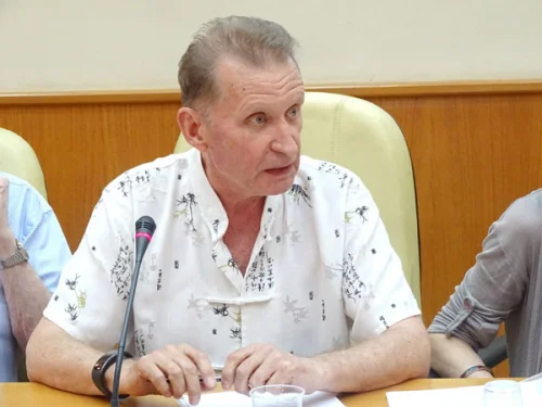 Михаил Ильин