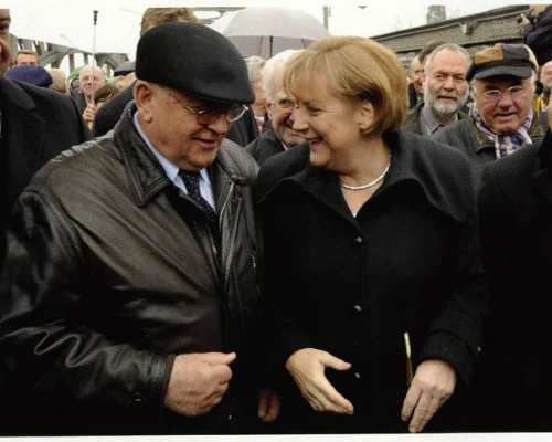 М.С. Горбачев и Ангела Меркель на церемонии открытия музея 