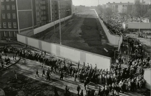 Проход открыт. Берлин. 10-12 ноября 1989