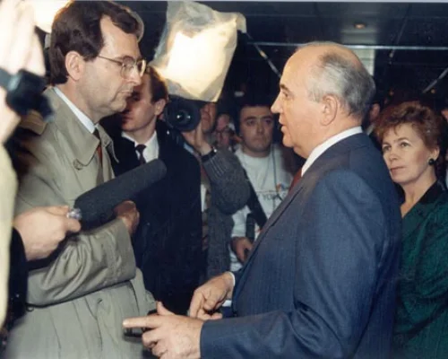 М.С. Горбачев отвечает на вопросы журналистов. Мальта. Декабрь 1989 г.