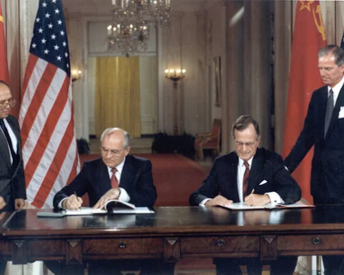 М.С. Горбачев и Дж. Буш Белый дом. Вашингтон 