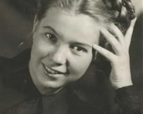 Р.М.Титаренко. В год поступления в Московский государственный университет. 1949.