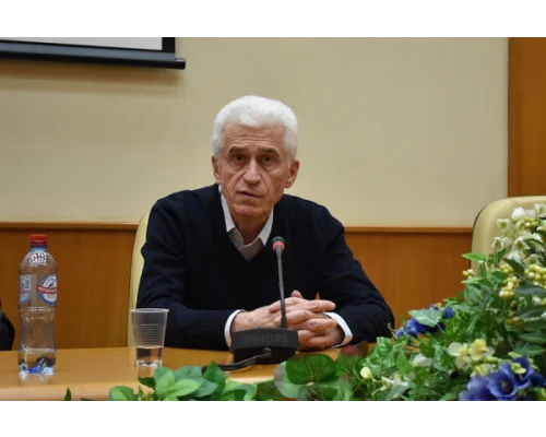 В.Б.Кувалдин