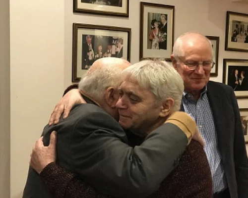 	 Встреча старых друзей. На заднем плане Уильям Таубман, автор книги «Горбачев.Его жизнь и эпоха». Декабрь 2018 года. Фото В.Полякова