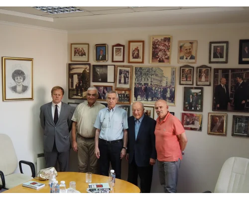 А.С. Пученков, А.В. Рябов, В.А. Поляков, Дж. Мэтлок, П.Р. Палажченко