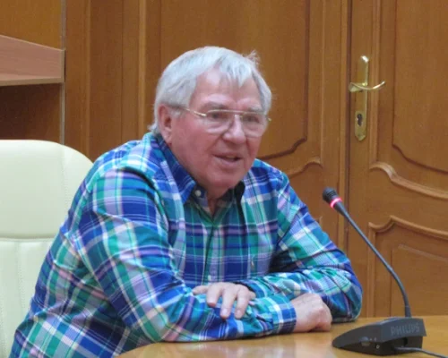 	 О. Ожерельев