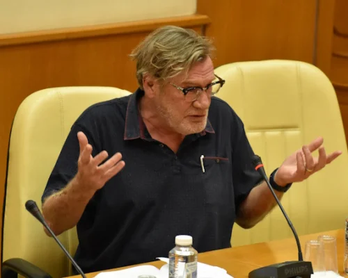 	 Л. Никитинский